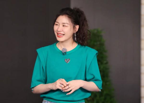 《奔跑吧》第十季聚焦职场关系，兄弟团沉浸式体验职场人生