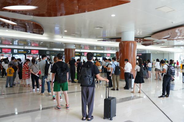 今起，海口美兰国际机场T1航站楼西指廊区域恢复运营