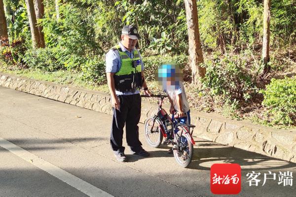 保亭一10岁男孩独自骑车上路 交警发出安全提醒