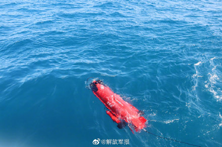 雷海破障！直击海军扫雷舰反水雷演练现场
