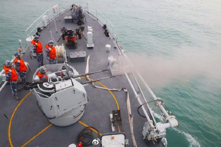 雷海破障！直击海军扫雷舰反水雷演练现场