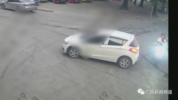 女子搭乘“黑车”失联，路线诡异，民警顺藤摸瓜揭开惊人内幕