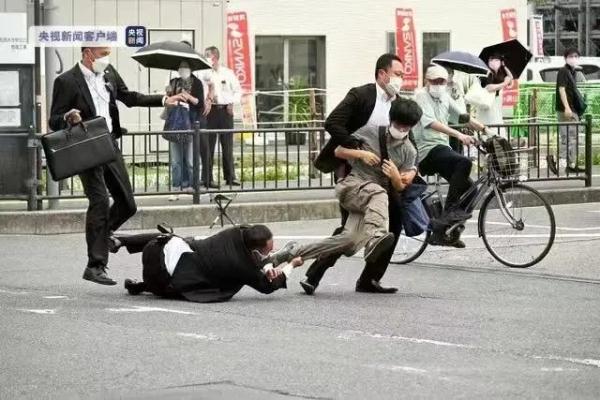 安倍晋三去世