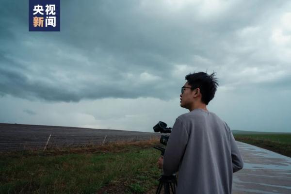 5次冲进台风眼！这位00后追风少年真酷