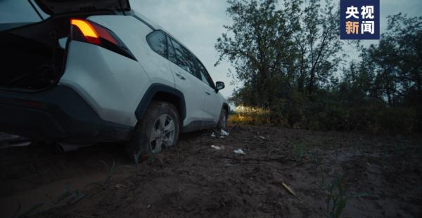 5次冲进台风眼！这位00后追风少年真酷