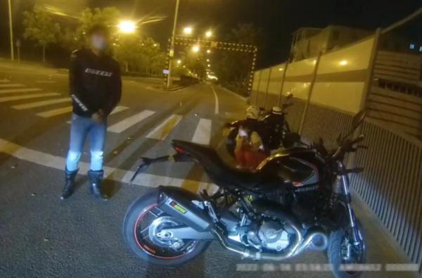 “吵死了！”警方将坚决依法予以严厉打击