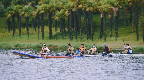 美兰湖最潮“桨板热”，开启“乘风破浪”的夏日之旅！