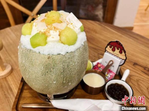 持续高温炙烤西安 新颖冰淇淋“线上线下”火爆