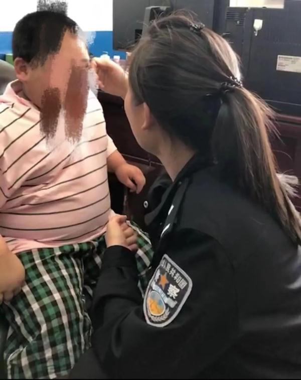 因为《重案六组》，她成了人民警察，早安！