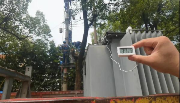 淌下的汗水，都是辣眼睛的！谢谢酷暑中送来凉意的普通人