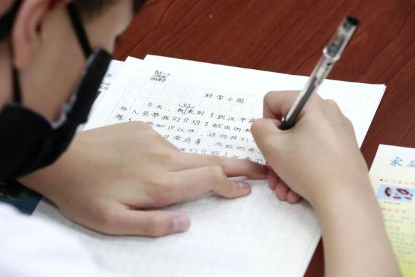 看了这群小学生的作文，长见识了！