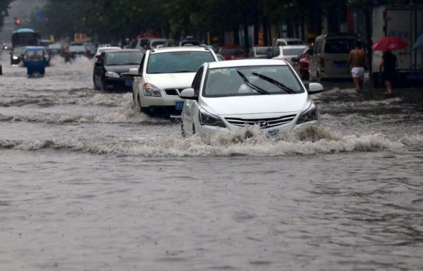 暴雨红色预警来袭，注意防范！易积水路段公布！