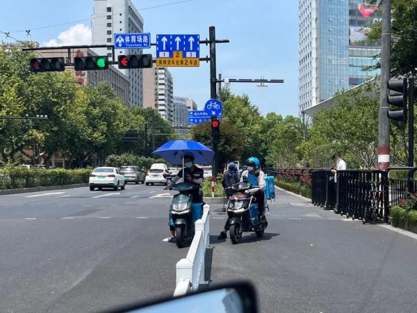 41.2℃！究竟还要热多久？大范围阵雨或雷雨天气，这天赶到！