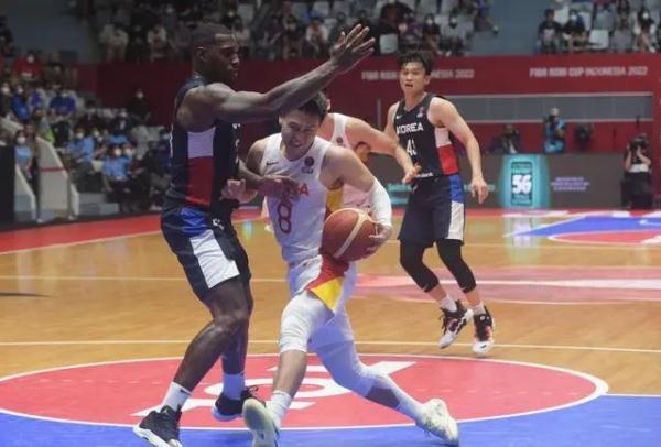 还在咳嗽、还未转阴……郭艾伦透露身体状况,中国男篮首战不敌韩国 还在咳嗽、还未转阴……郭艾伦透露身体状况,中国男篮首战不敌韩国