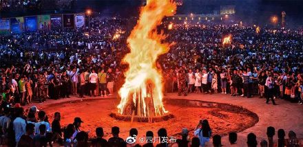 凉山火把节7月22日至28日在昭觉县举行，所有活动将免费开放