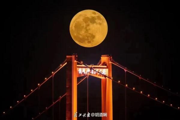 “超级月亮”有多亮，美图来了！