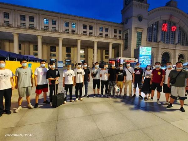 男子向民警诉苦：完不成电诈任务要挨打   中驻柬大使馆紧急提醒