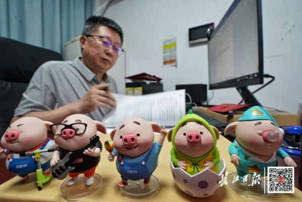 给死者当翻译40年，武汉61岁法医火上热搜！