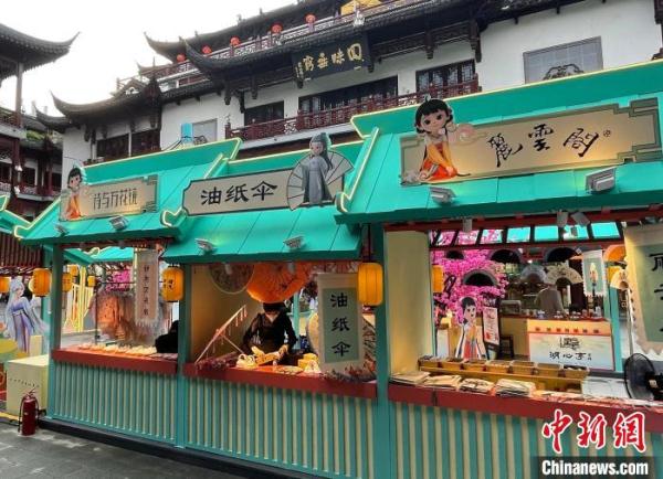 上海豫园开启夏日游园会 邀游客玩转“古风市集”