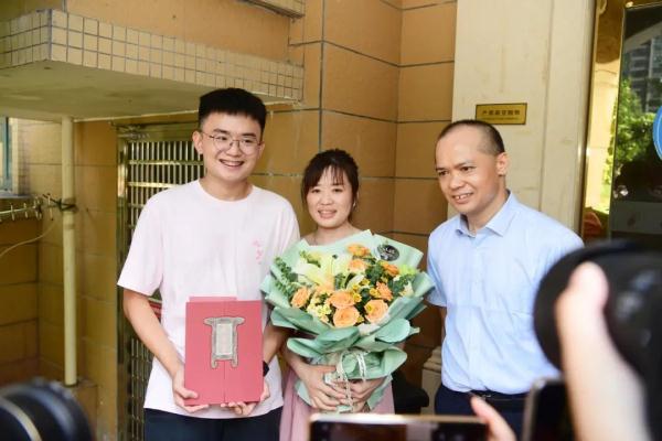 来自北大！长沙今年首封高考录取通知书已送达