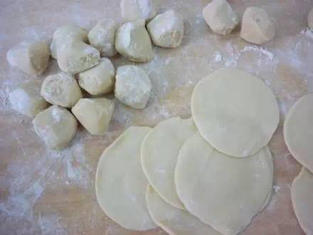 三伏天来了!今天,河北人最不应该放过的就是饺子...... 三伏天来了!今天,河北人最不应该放过的就是饺子......