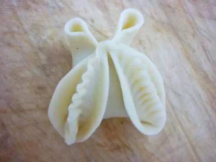 三伏天来了!今天,河北人最不应该放过的就是饺子...... 三伏天来了!今天,河北人最不应该放过的就是饺子......