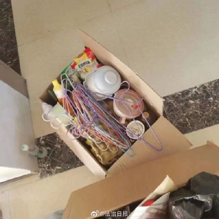 男子霸占医院病房近三年被拘留