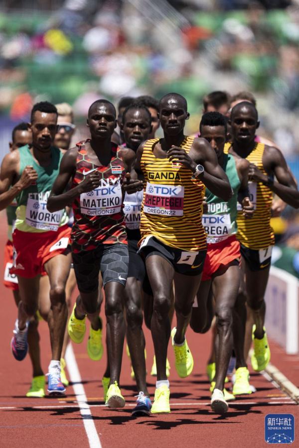 田径世锦赛乌干达选手切普特盖夺得男子10000米冠军