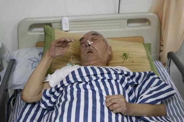 沈玉英奶奶，一路走好……生前她和老伴都有一个心愿