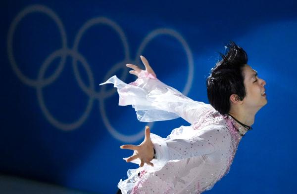 羽生告别赛场,翩然转身但脚步不停 羽生告别赛场,翩然转身但脚步不停