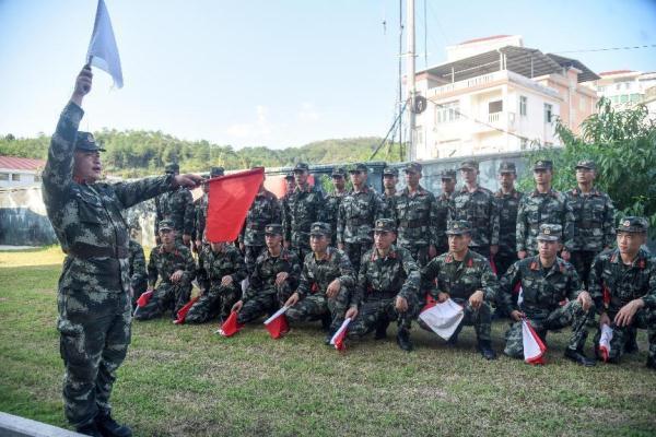 武警官兵:夏日炎炎砺兵忙 武警官兵:夏日炎炎砺兵忙