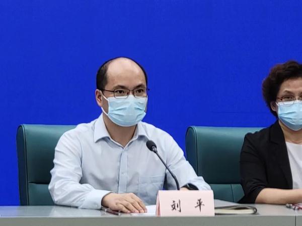 上海常态化核酸检测点继续免费至8月31日，市民应每周至少进行1次核酸检测