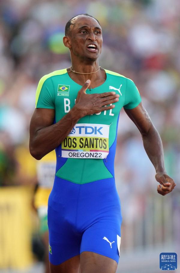 田径世锦赛|多斯桑托斯夺男子400米栏冠军 田径世锦赛|多斯桑托斯夺男子400米栏冠军