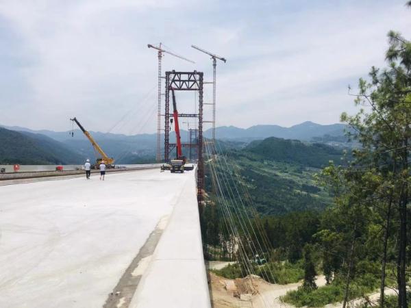 走近在建的世界上最大跨径双跨连续拱桥
