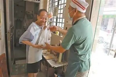 天下没有免费的午餐?不,这里就有 天下没有免费的午餐?不,这里就有