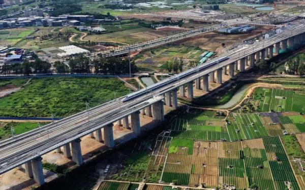 一大波铁路新线来了！还将“牵手”国际机场