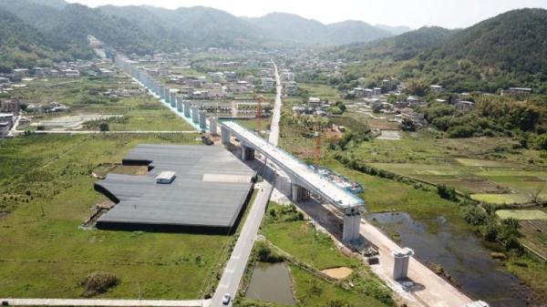 一大波铁路新线来了！还将“牵手”国际机场