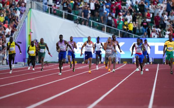 俄勒冈田径世锦赛|加拿大、美国分获男女4X100米接力冠军 朱亚明男子三级跳远摘铜