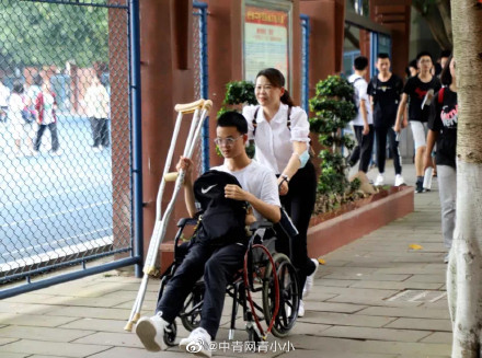 双胞胎考上清华北大,分数亮了 双胞胎考上清华北大,分数亮了