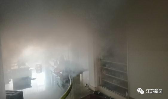 孩子听见“噼里啪啦”，无人的卧室突然起火！原因可能与它有关