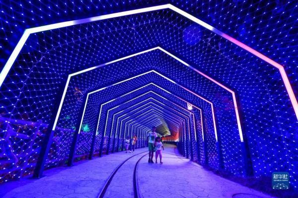 贵州施秉：“避暑经济”激发旅游市场新活力