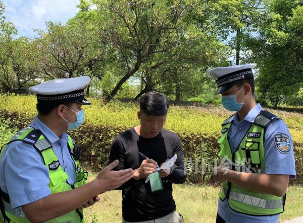 别无视它!柳州大货车这样开会被罚,今天有人领到首张罚单 别无视它!柳州大货车这样开会被罚,今天有人领到首张罚单