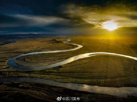 你有黄河源头，我有黄河九曲第一湾
