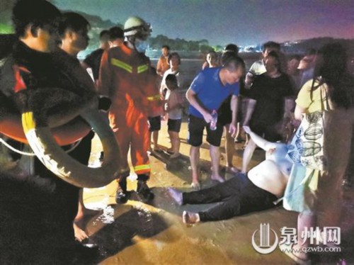 勇者不孤单 警民接力救援好心人