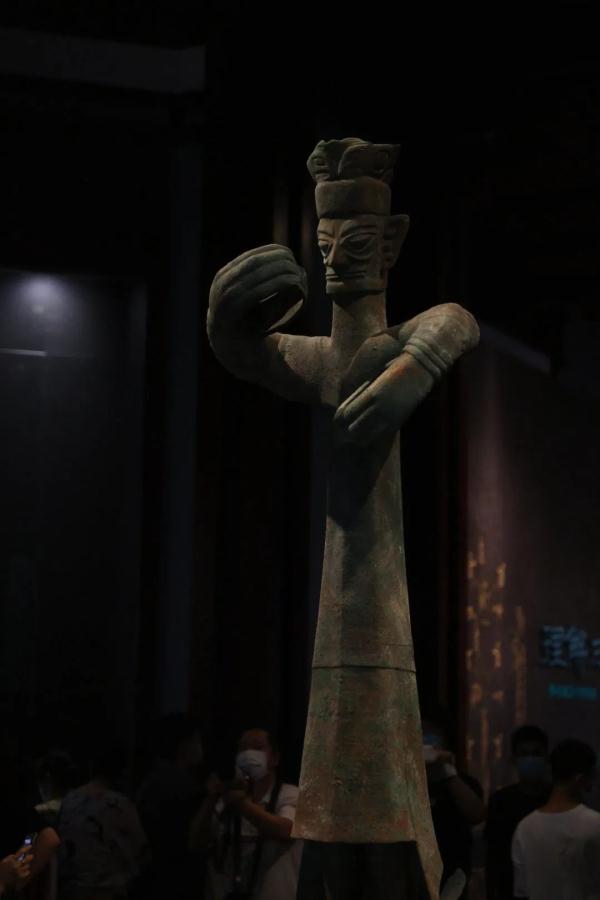 神秘三星堆来深“出差”，引爆观展热情，你去看了吗？