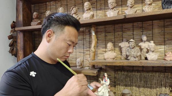 这个80后小伙用泥巴捏出“神态万千”