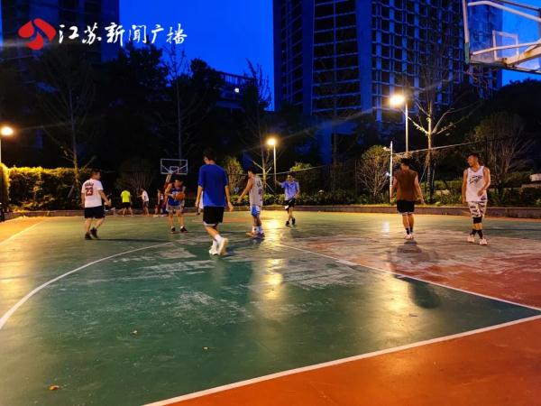 炎炎夏日夜间运动如火如荼 你做对了吗? 炎炎夏日夜间运动如火如荼 你做对了吗?