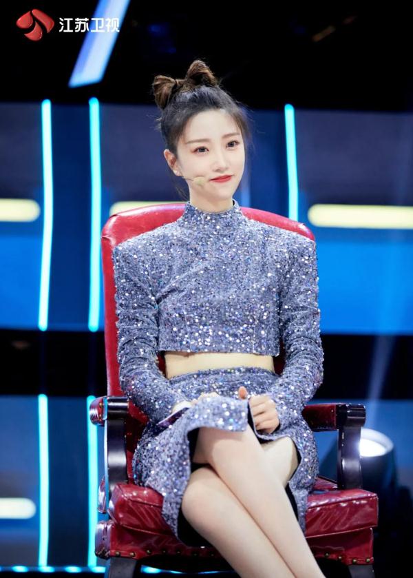 《蒙面舞王》第二赛段开启 六位全新舞者强强对决