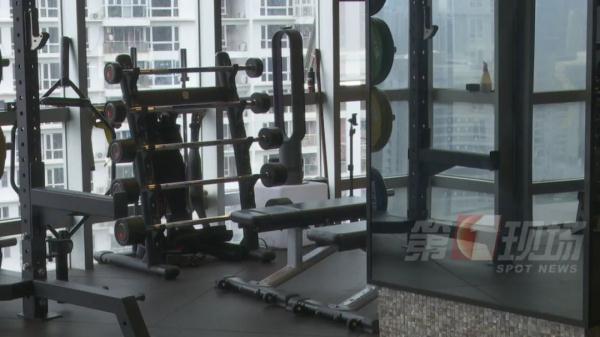 女子跳操“跳”掉视网膜！这类人群要注意→