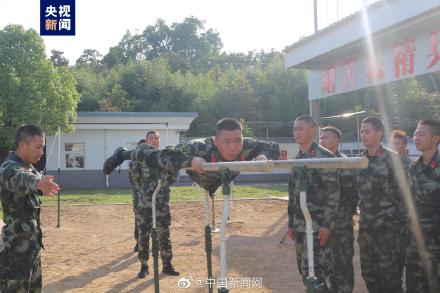 致敬!00后武警救人牺牲被追授一等功 致敬!00后武警救人牺牲被追授一等功